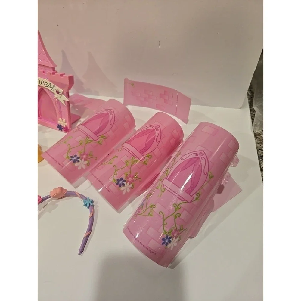 Disney Princess Barbie Cake Topper Decorate Castle Birthday Decopac 28 Piece Lot